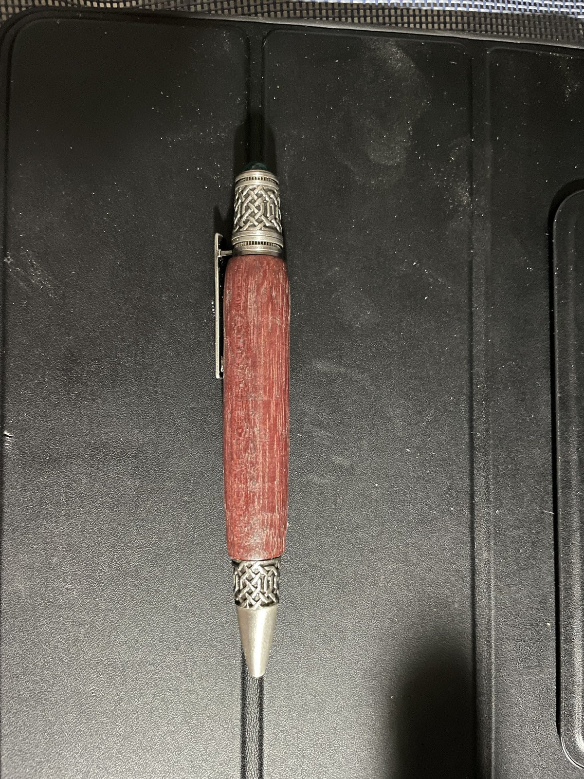 Purpleheart Wood celtic Twist Pen