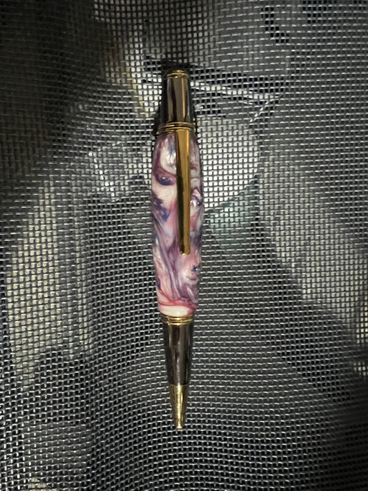 berried treasure resin twist pen